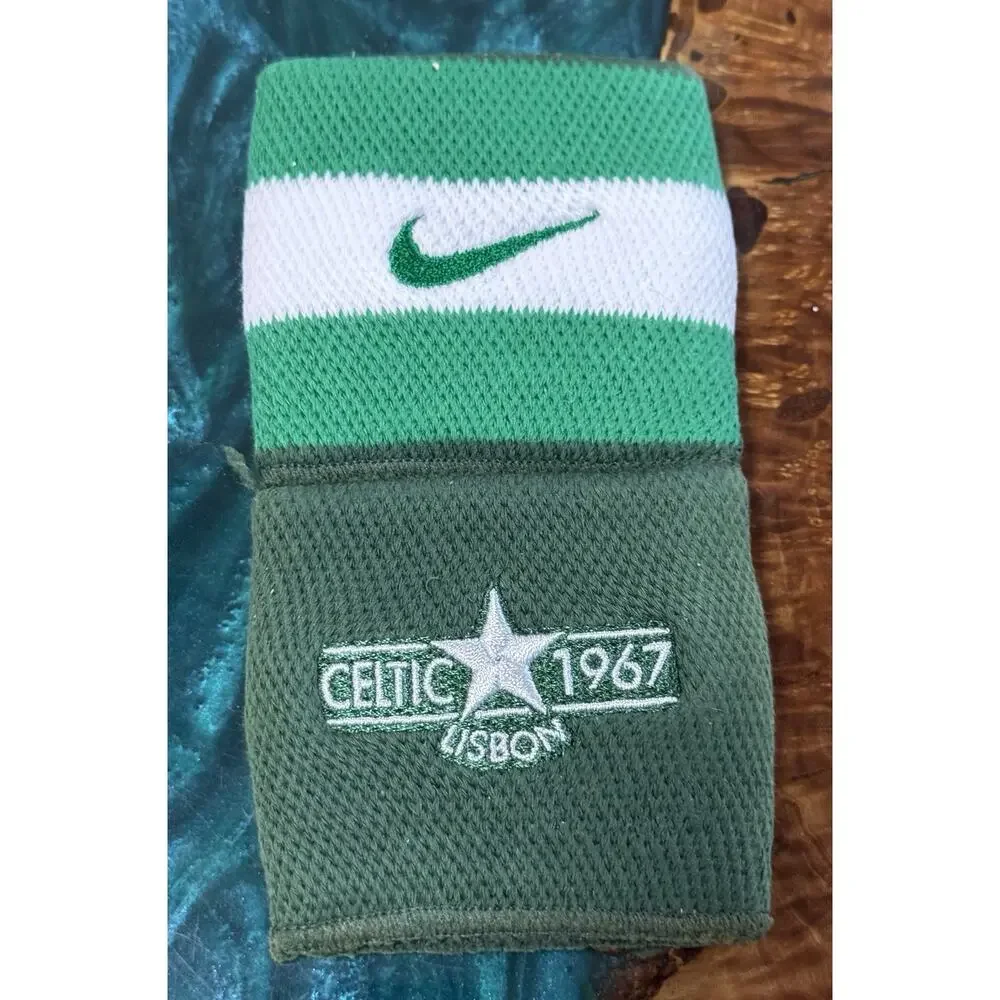 NIKE CELTIC FC Football Wristbands Sweatbands